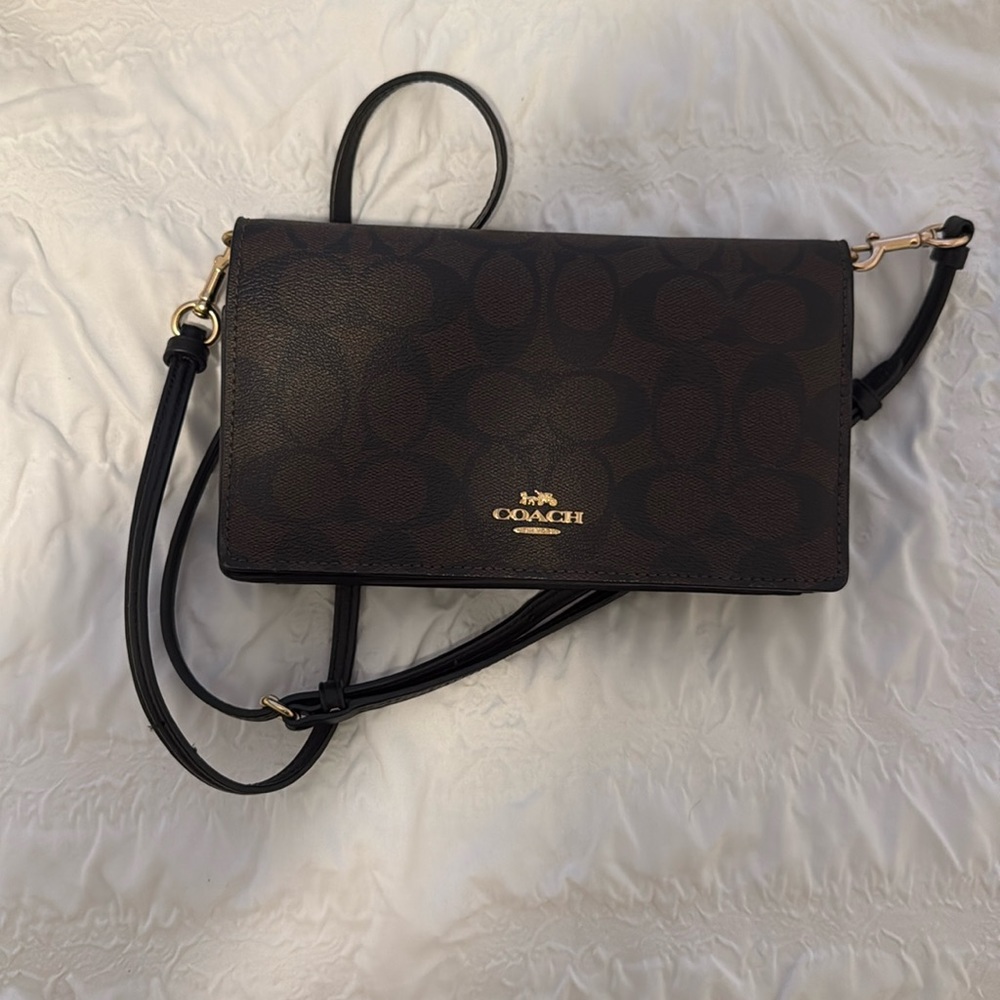 coach anna fold-over clutch purse